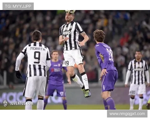 帕森拉与马卡萨的激烈对决揭示了足球战术的新趋势与挑战